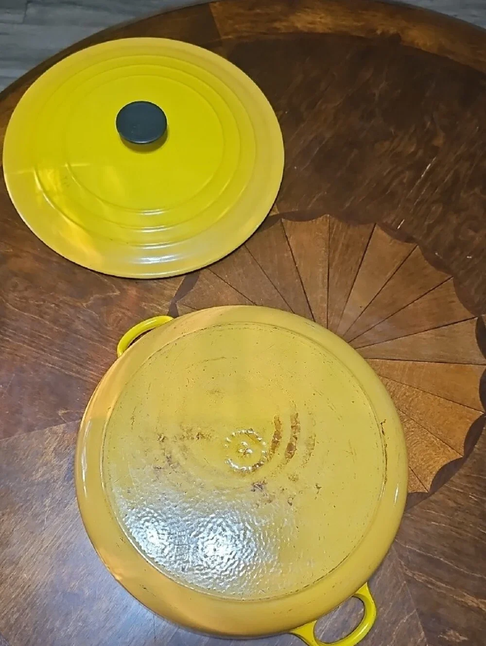 Le Creuset 12